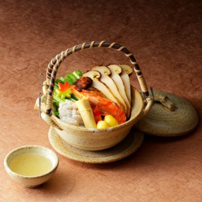 国産松茸土瓶蒸しイメージ